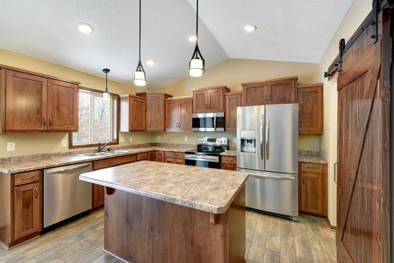 29247 151st St NW, Zimmerman, MN 55398