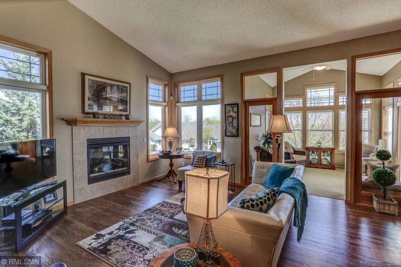 14574 Hunters Ln, Savage, MN 55378