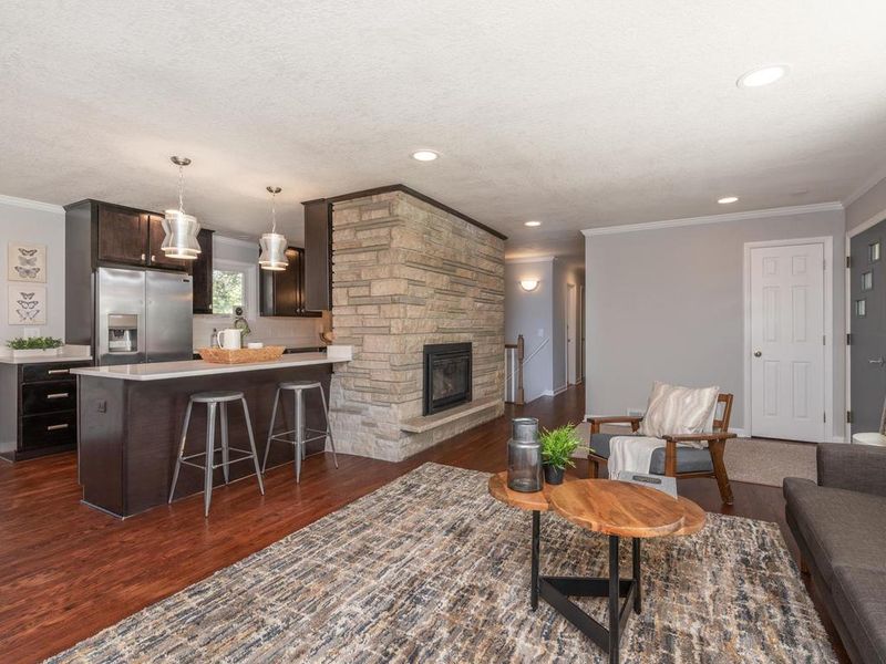 1131 Toledo Ave N, Golden Valley, MN 55422