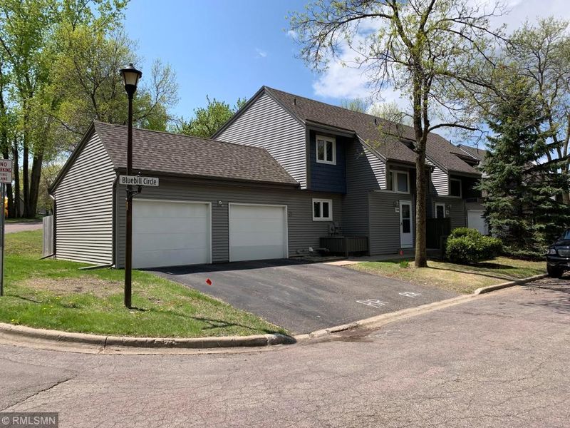 1768 Bluebill Cir, Eagan, MN 55122