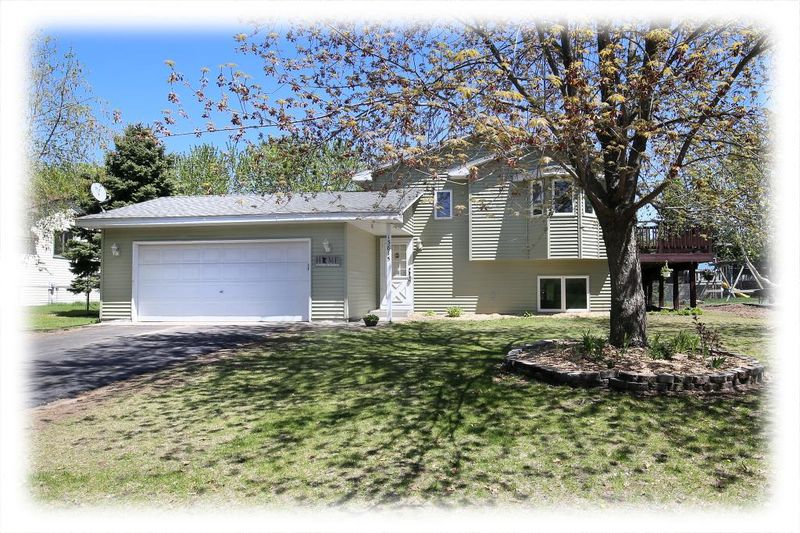 13815 Swallow St NW, Andover, MN 55304