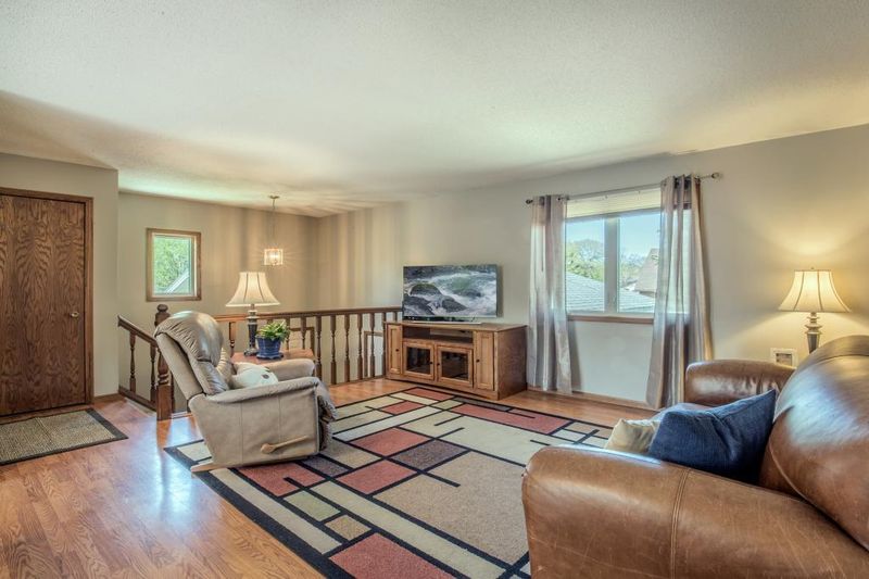 13815 Swallow St NW, Andover, MN 55304