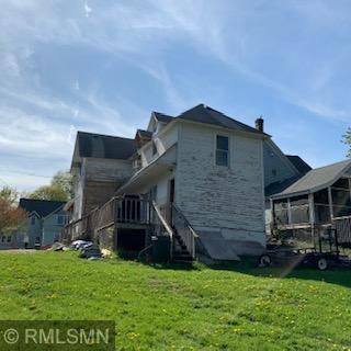 719 Everett St N, Stillwater, MN 55082
