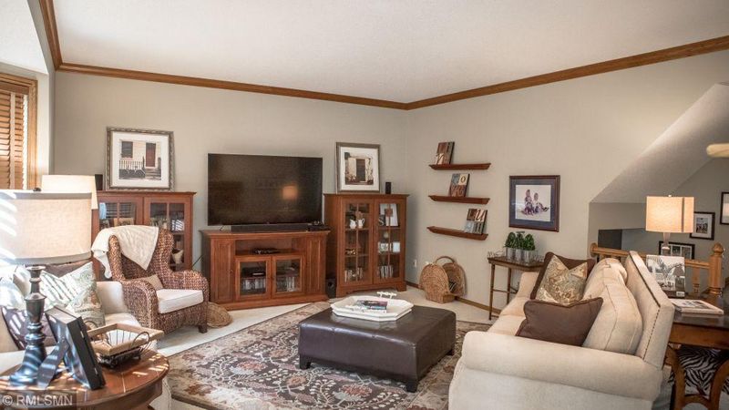 9509 Woodlawn Ct N, Champlin, MN 55316