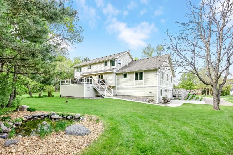 680 Minnetonka Highlands Ln, Orono, MN 55356