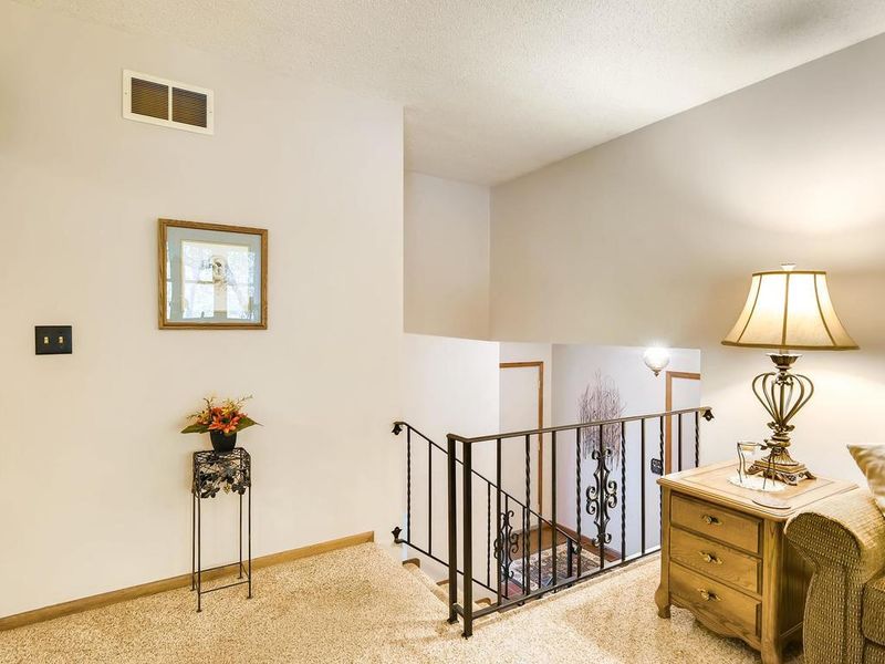 12735 N Shannon Dr, Shakopee, MN 55379