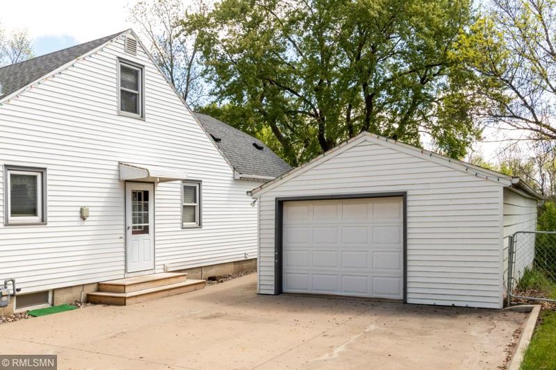 418 5th Ave SE, Stewartville, MN 55976