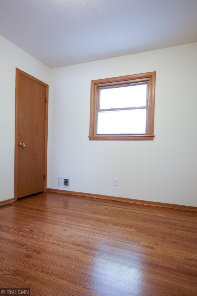 640 Hugo St NE, Fridley, MN 55432