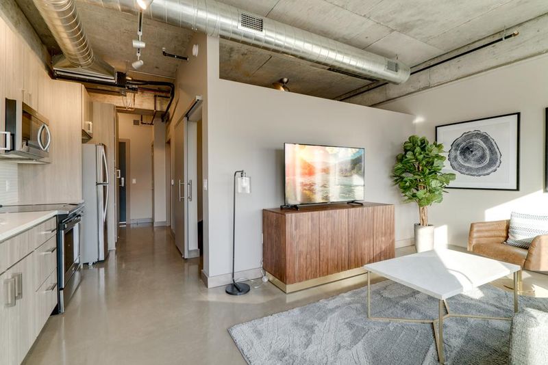 728 N 3rd St #506, Minneapolis, MN 55401