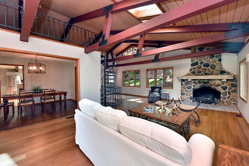 5137 Norman Dr, Minnetonka, MN 55345