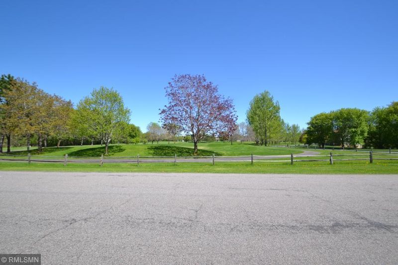 000 Neon St Nw, Ramsey, MN 55303