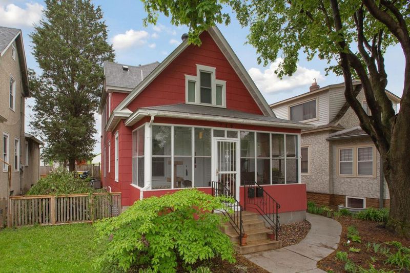 715 Buchanan St NE, Minneapolis, MN 55413