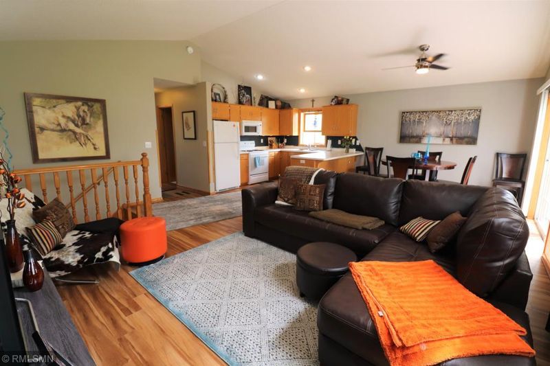 232 Fraser Dr, Foley, MN 56329