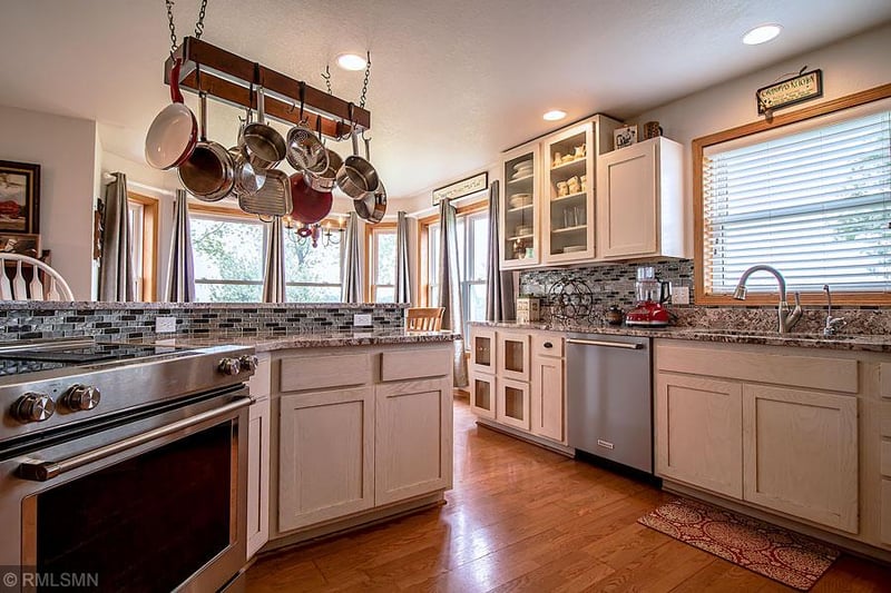 61704 108th St, Minnesota Lake, MN 56068