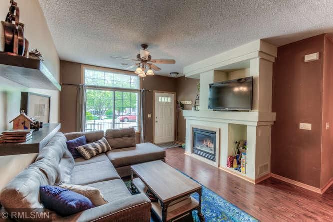 1874 Pintail Ave, Shakopee, MN 55379