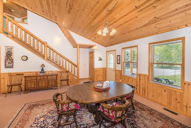 6947 Gould Gray Rd, Brainerd, MN 56401