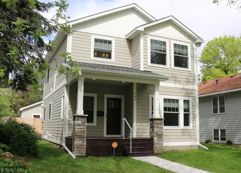 740 Pierce St NE, Minneapolis, MN 55413