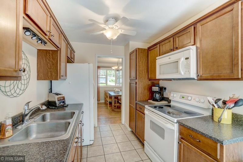 458 18th Ave N, South Saint Paul, MN 55075