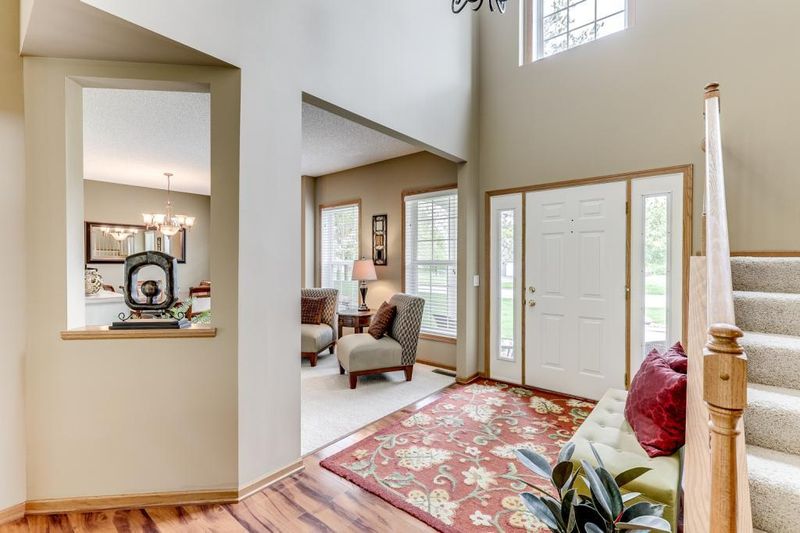 7418 Meadow Grass Cv S, Cottage Grove, MN 55016