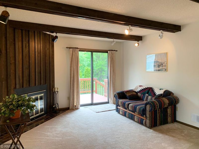 8016 Ruth St NE, Fridley, MN 55432