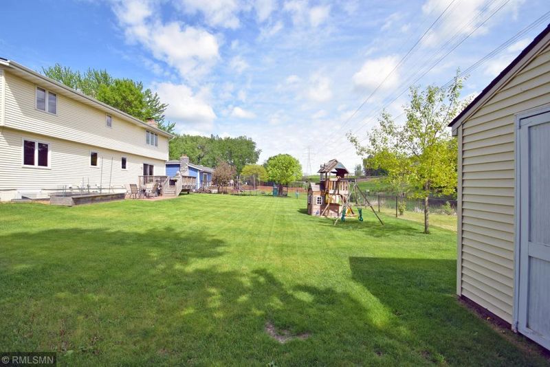 2246 Clark St, Eagan, MN 55122