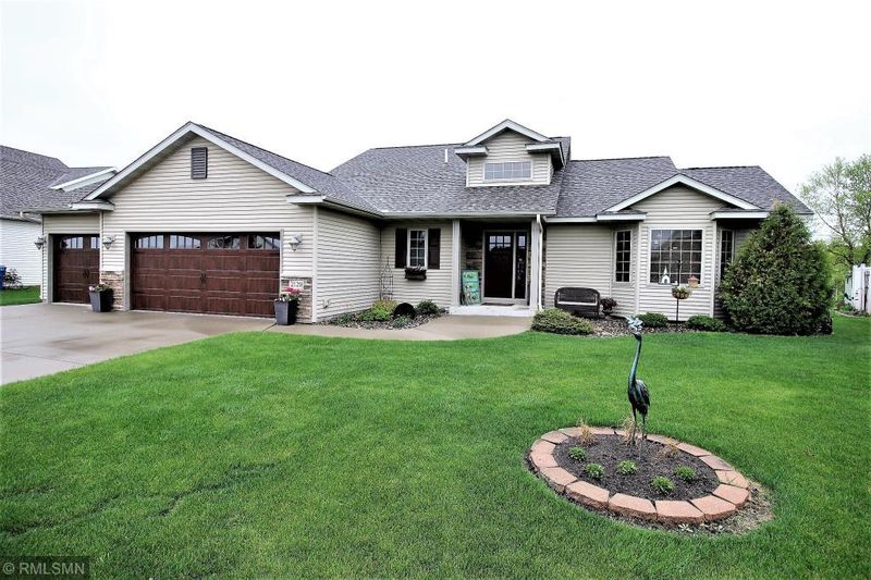 2129 3rd St N, Sartell, MN 56377