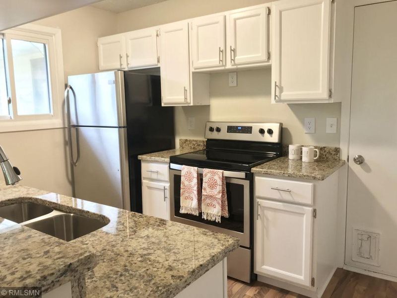 2712 Brookdale Ln, Brooklyn Park, MN 55444