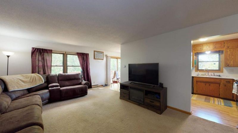100 Meadow Ct NE, Pine Island, MN 55963