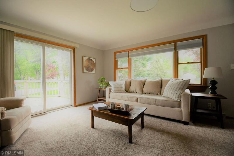 2045 Floral Dr, White Bear Lake, MN 55110