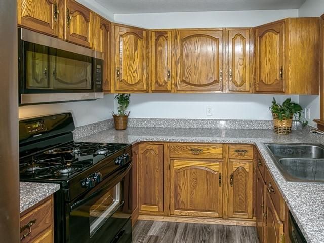 6703 168th St W, Rosemount, MN 55068