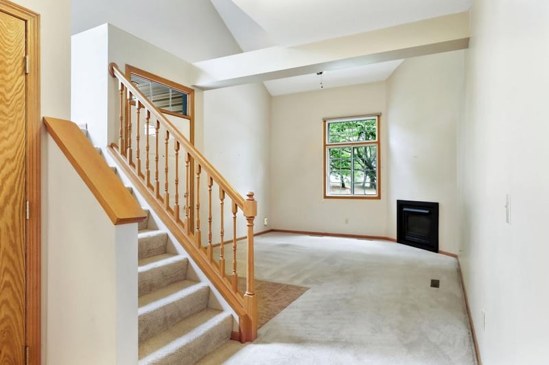 2648 Mallard Dr, Woodbury, MN 55125