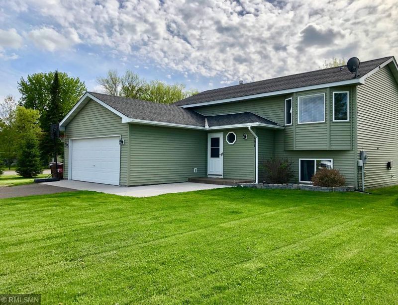761 Walnut St S, Mora, MN 55051