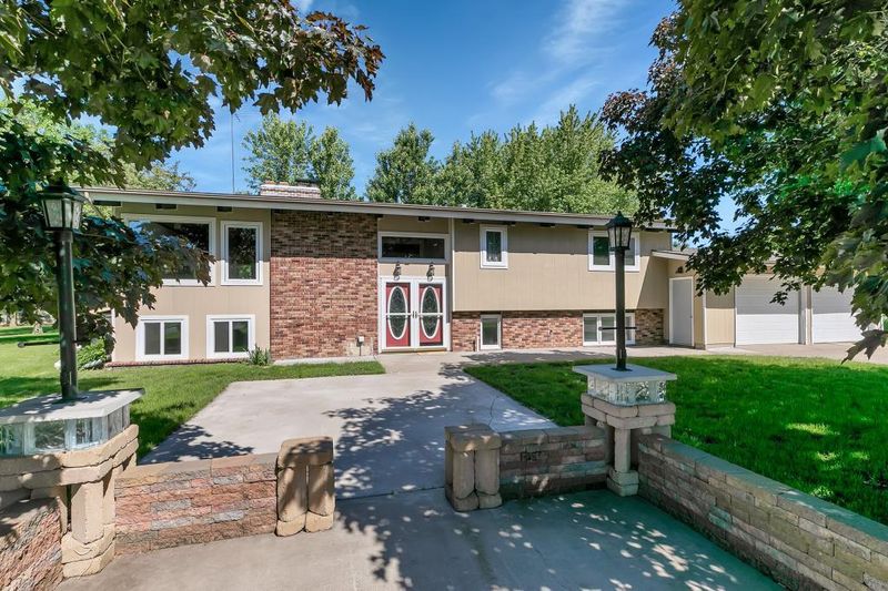 10401 Golden Spike Rd NE, Oak Park, MN 56333