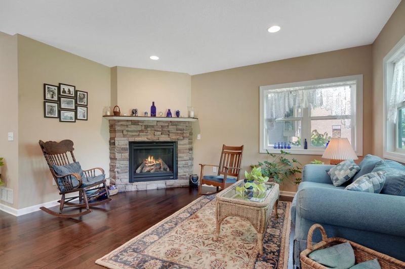 4685 Clark Ave, White Bear Lake, MN 55110