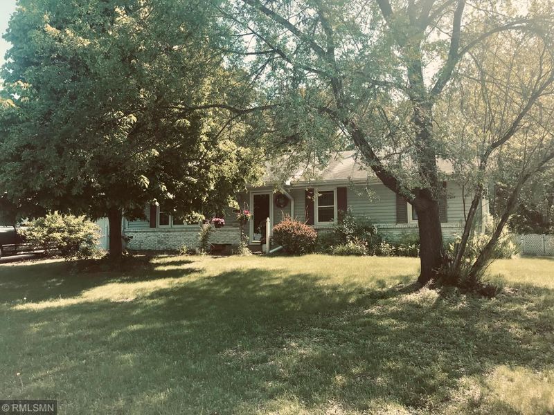 7524 Imperial Dr N, Brooklyn Park, MN 55443