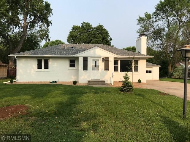 23 19th Ave S, Hopkins, MN 55343