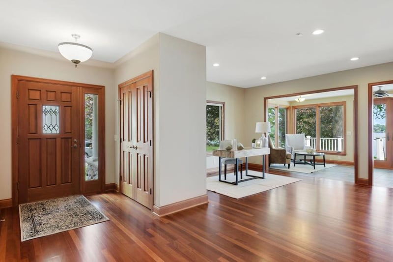 1901 Lake Rd, Minnetonka Beach, MN 55391
