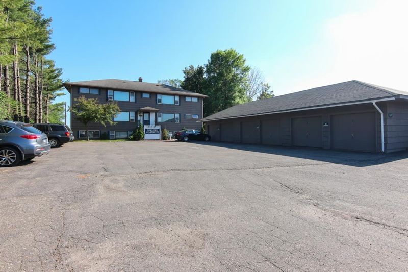 5697 147th St N, Hugo, MN 55038