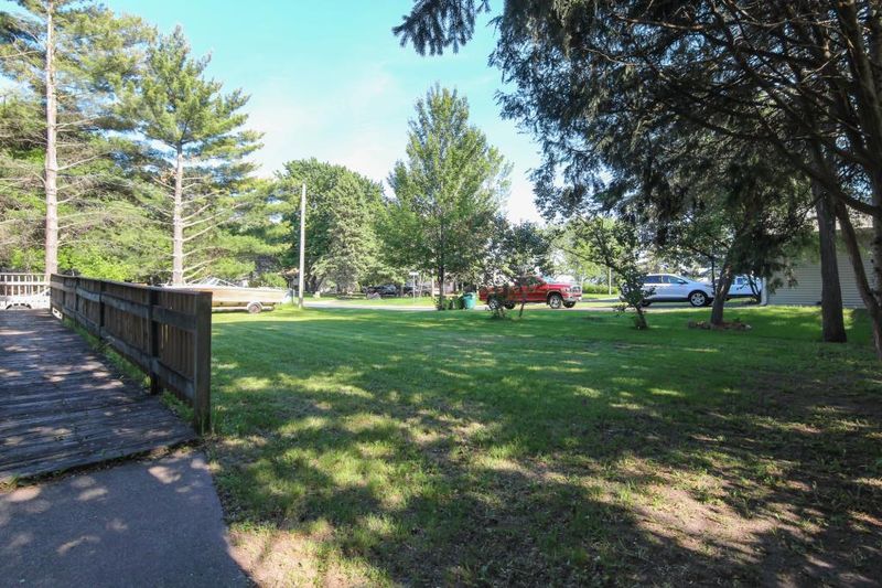 5697 147th St N, Hugo, MN 55038