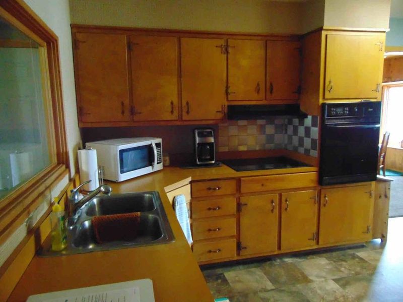 418 Main St SW, Menahga, MN 56464