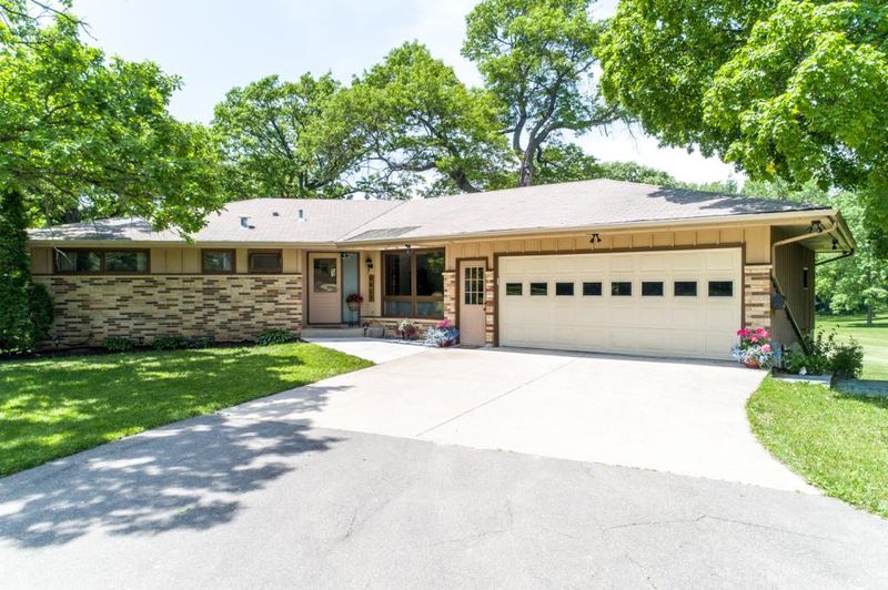 9901 Trail Haven Rd, Corcoran, MN 55340