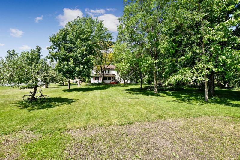 215 Myrtle Ave N, Annandale, MN 55302