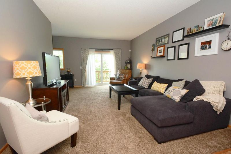 1115 Barclay St, Saint Paul, MN 55106