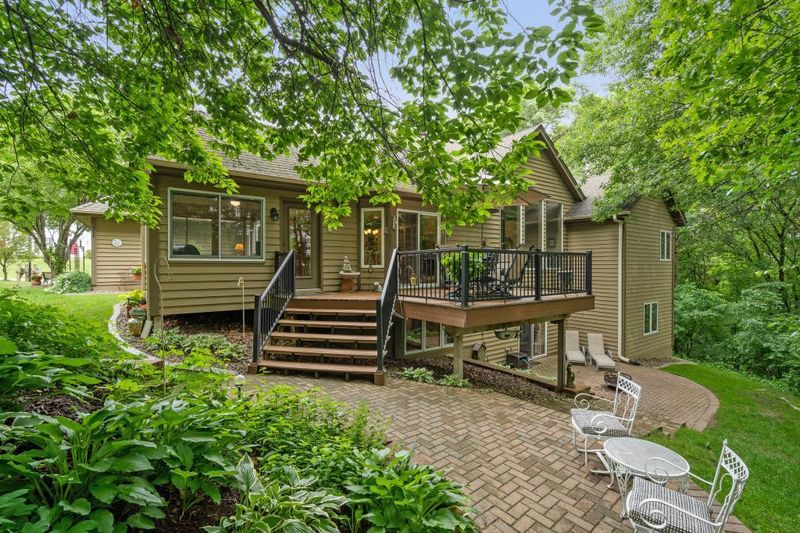 4894 Royale Trl, Eagan, MN 55122