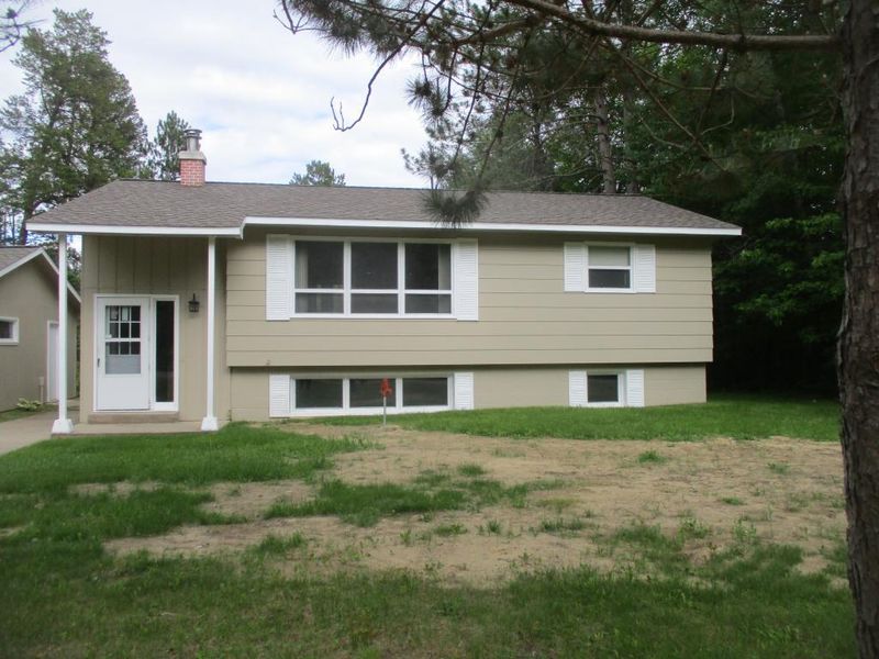 2915 Davis Rd, Grand Rapids, MN 55744