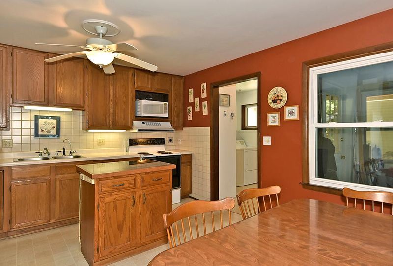 6540 Fairfax Way, Faribault, MN 55021