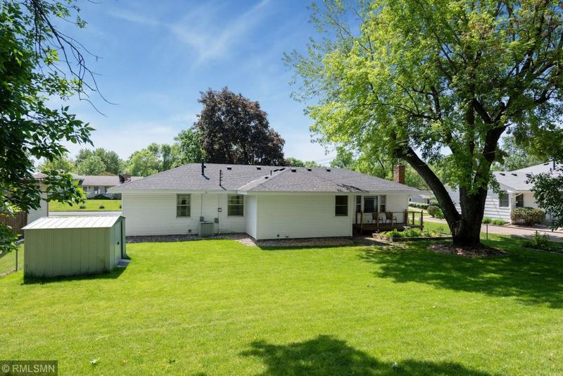8912 York Rd S, Bloomington, MN 55431