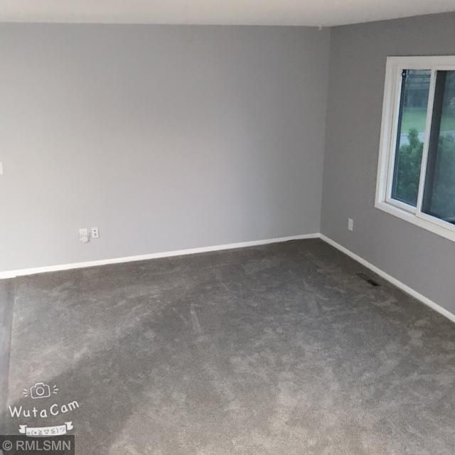 5201 84th Ct N, Brooklyn Park, MN 55443