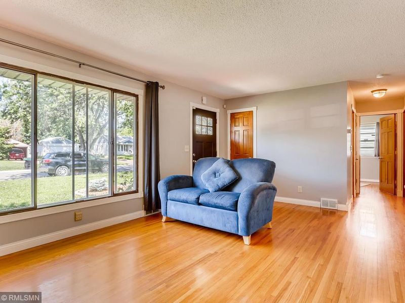 5632 N Pennsylvania, Crystal, MN 55428