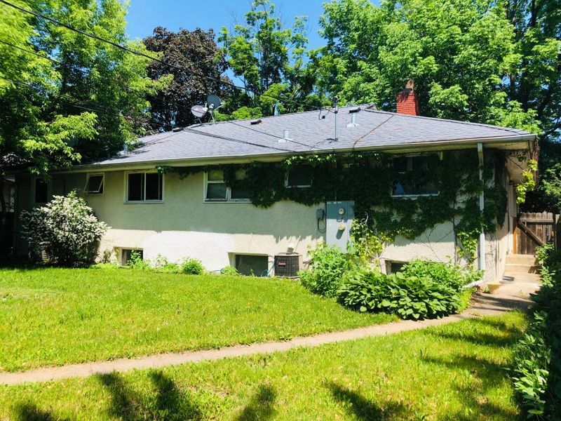 5528 Oliver Ave S, Minneapolis, MN 55419